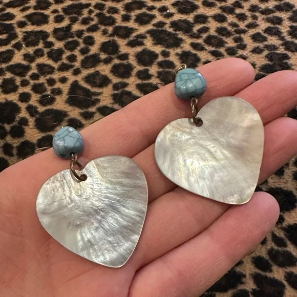 Turquoise Heart Shell Earrings - Picture 7 of 8